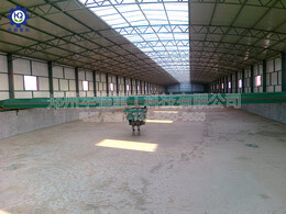 新型有機(jī)肥濕法造粒現(xiàn)場(chǎng)